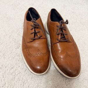 Elegant Tan Leather Men's Oxfords